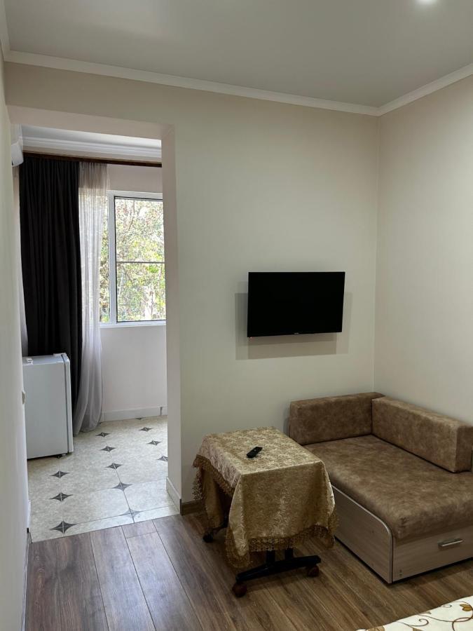 Na Shapsug Guest House Gagra Dış mekan fotoğraf