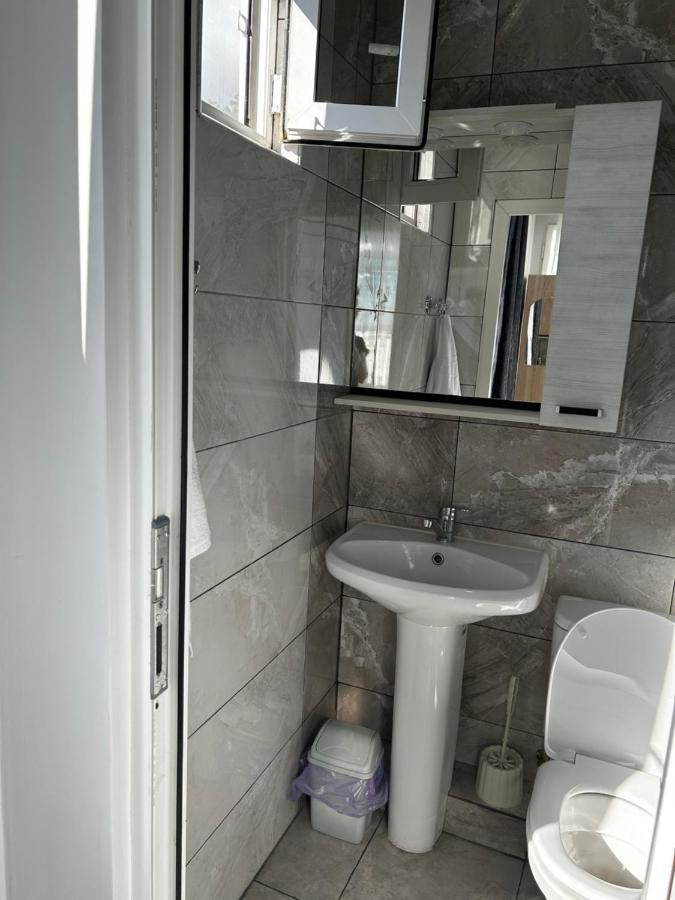 Na Shapsug Guest House Gagra Dış mekan fotoğraf